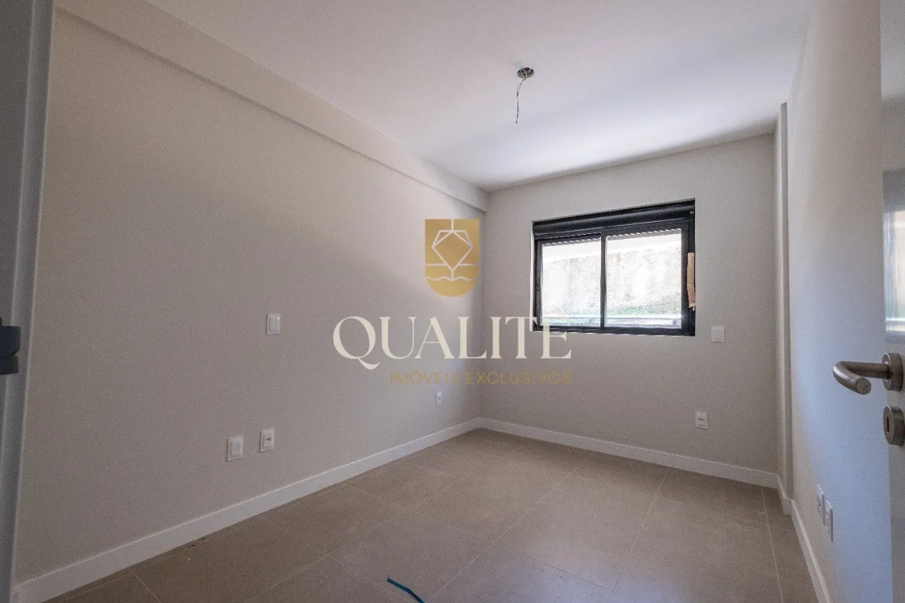 Furnished 3-bedroom apartment with 123 m² and parking — photo 36