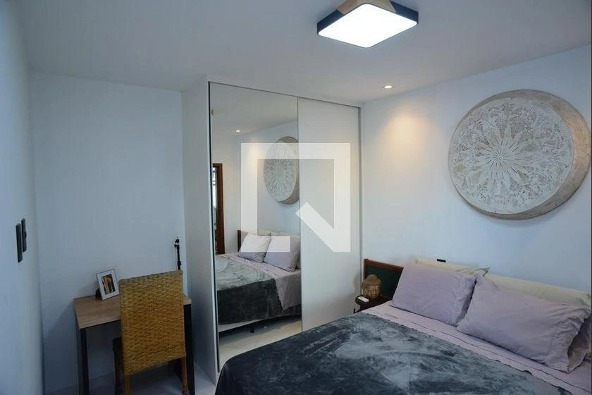 Furnished apartment with balcony and 2 en-suite bedrooms — photo 3