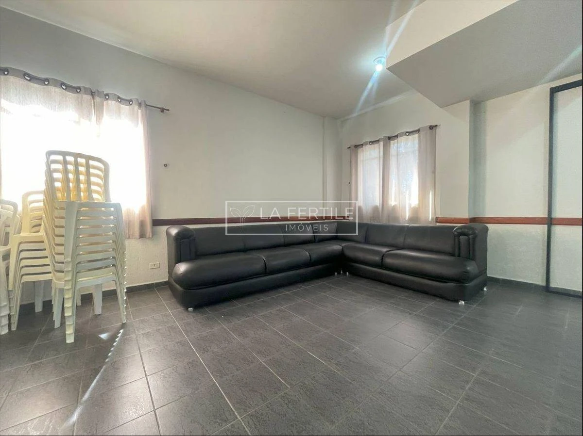 Furnished apartment, 55 m², with wood or laminate floors — photo 20