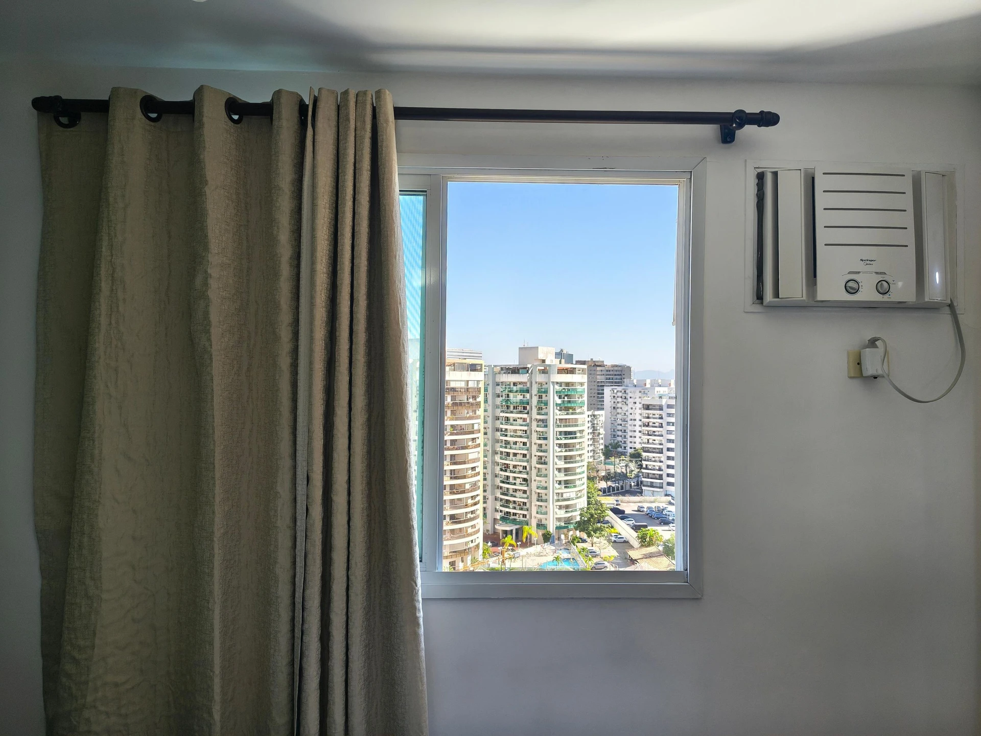 3-bedroom apartment in a building with a sauna — photo 33