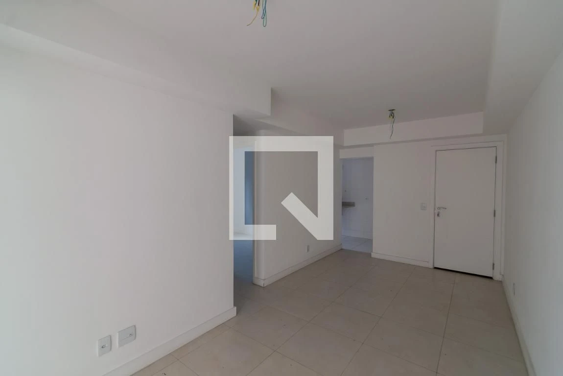 Apartamento com 2 quartos e varanda — photo 35