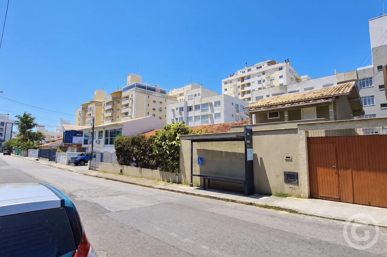 3-bedroom house with 204 m² and private leisure area