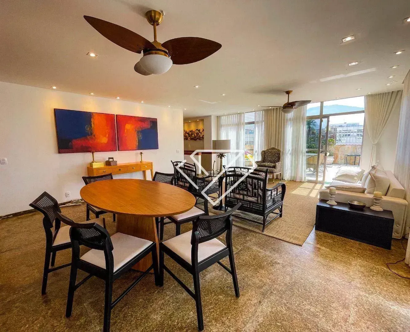 4-bedroom penthouse apartment with 4 baths and 420 m² — photo 28