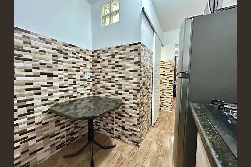 Furnished 1-bedroom apartment with a separate gas kitchen — photo 7