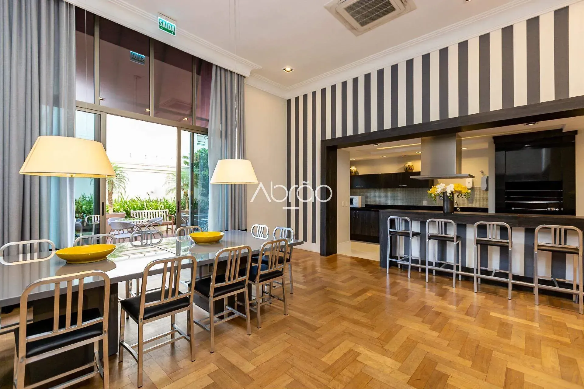 Apartamento mobiliado de 73 m² com 1 suíte e sacada — photo 25