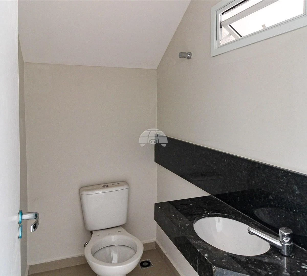 3-bedroom house with a home office in Curitiba — photo 8