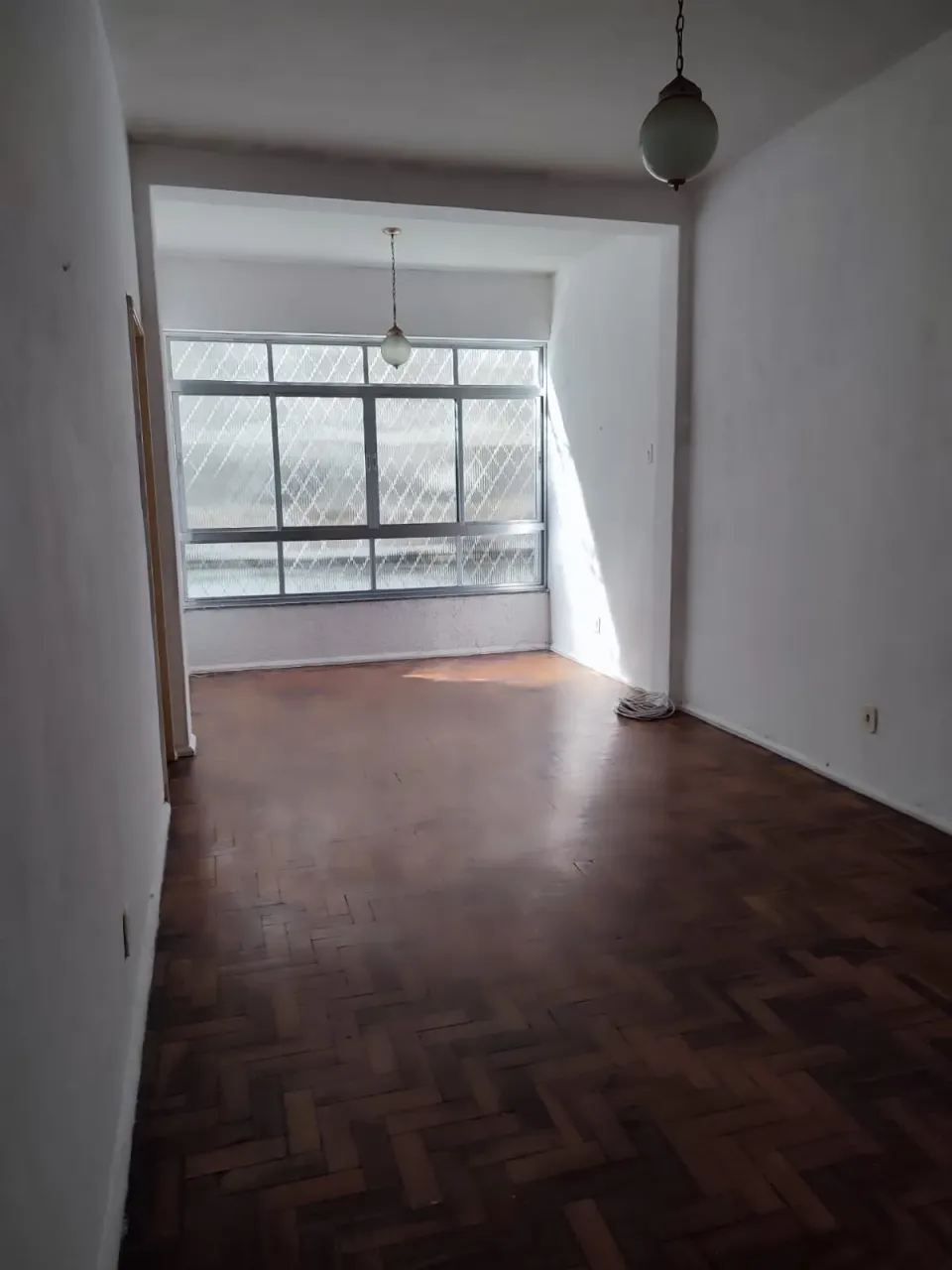 Apartment with 3 bedrooms and a closed kitchen — photo 9