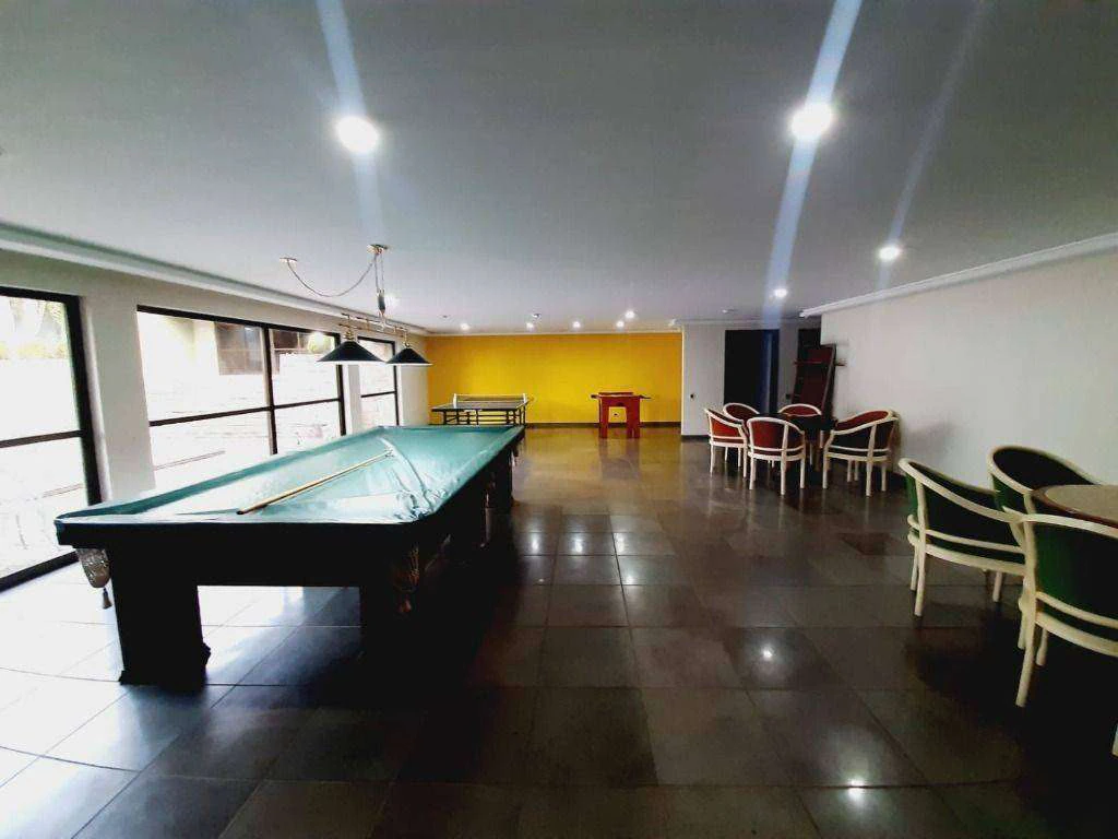 House with 4 bedrooms and a private garden — photo 5