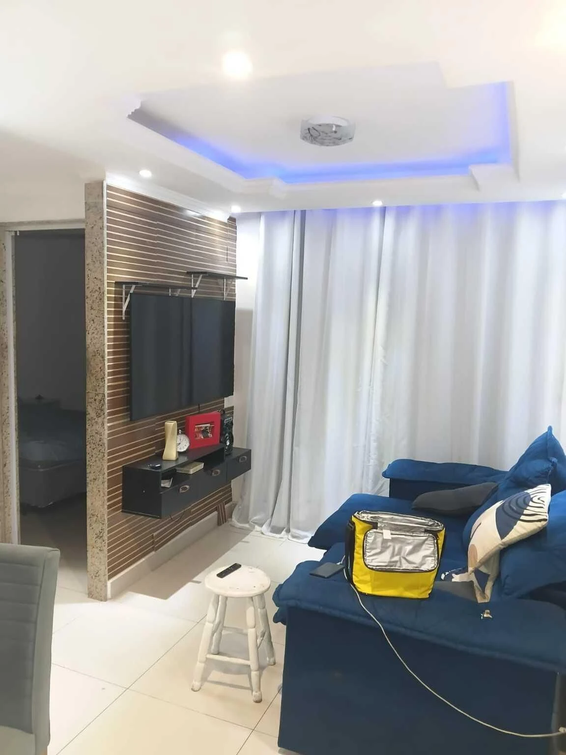 Apartamento amueblado de 2 dormitorios con ducha de vidrio — photo 3