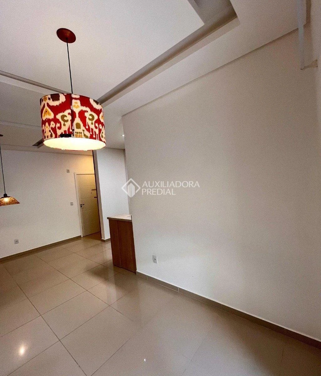 Mountain view in a 2-bedroom apartment, 80 m² — photo 9