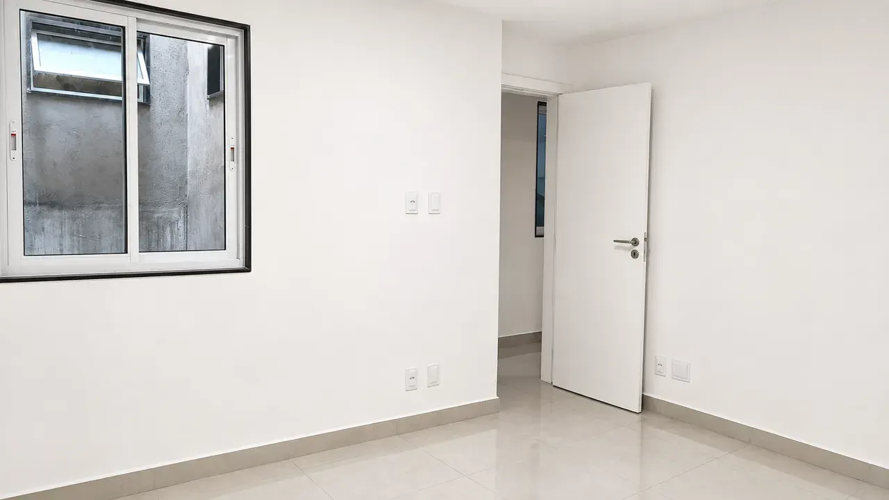 Apartment with 96 m², 2 bedrooms, and a closed kitchen — photo 7