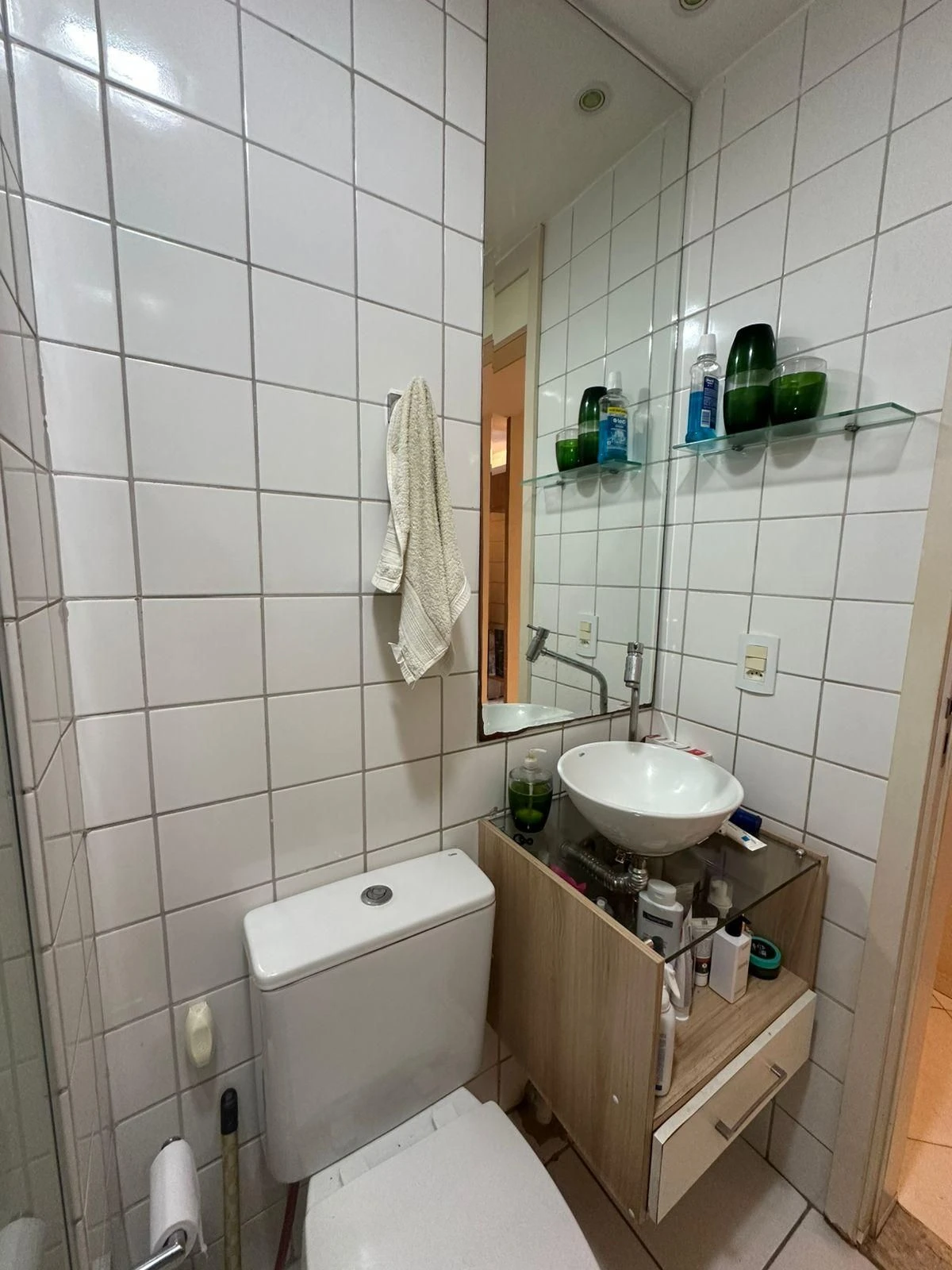 Furnished apartment with 3 bedrooms and 1 bathroom — photo 8