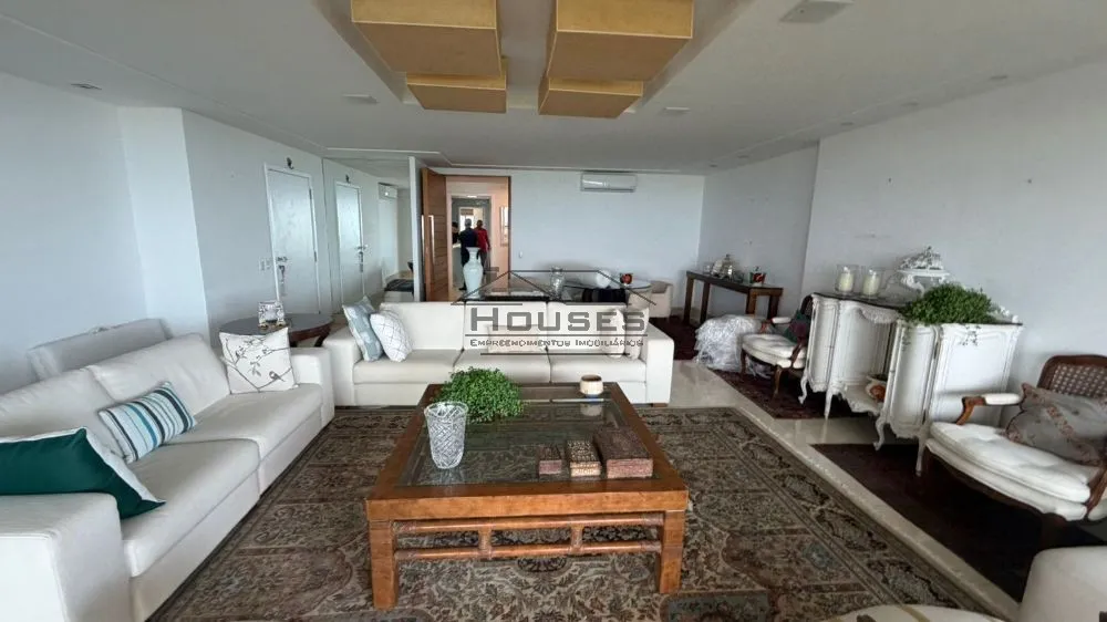 4-bedroom unfurnished apartment with 1 bathroom — photo 5