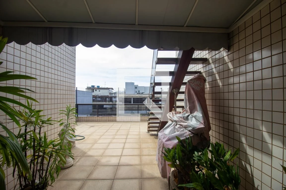 Apartamento mobiliado com 4 quartos e jacuzzi no prédio — photo 11
