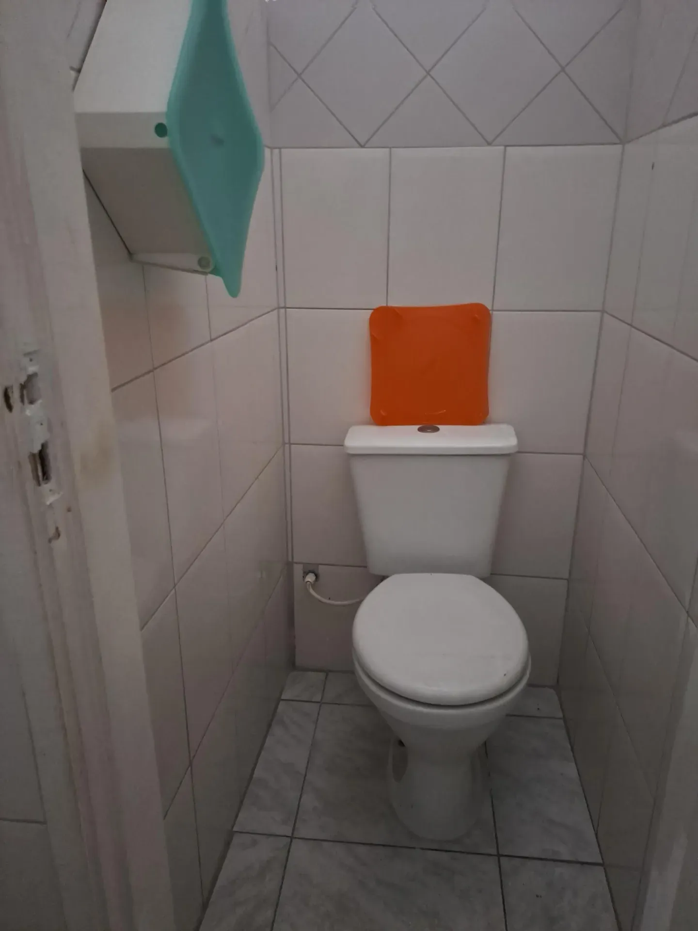 Unfurnished apartment with 300 m² on the 11th floor — photo 23
