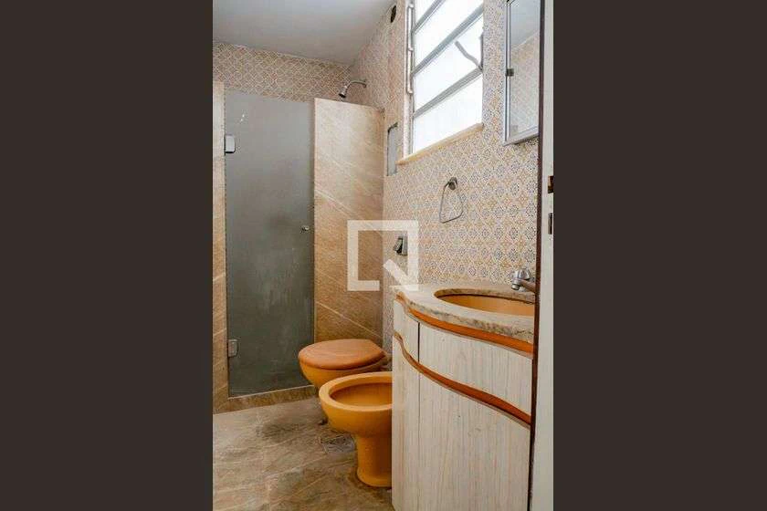 4-bedroom house with private garden and 145 m² — photo 24