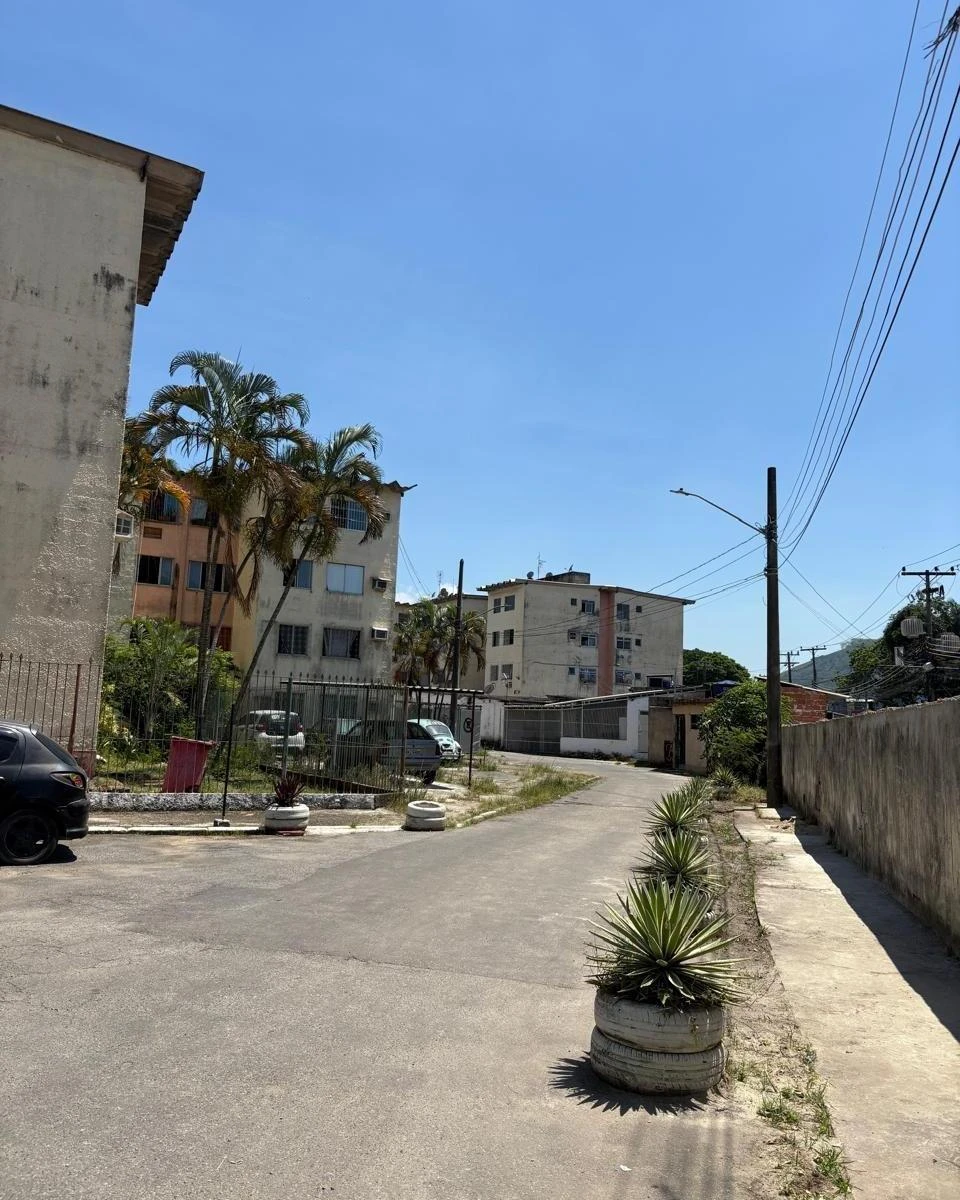 Apartamento com 2 quartos e cozinha separada — photo 15