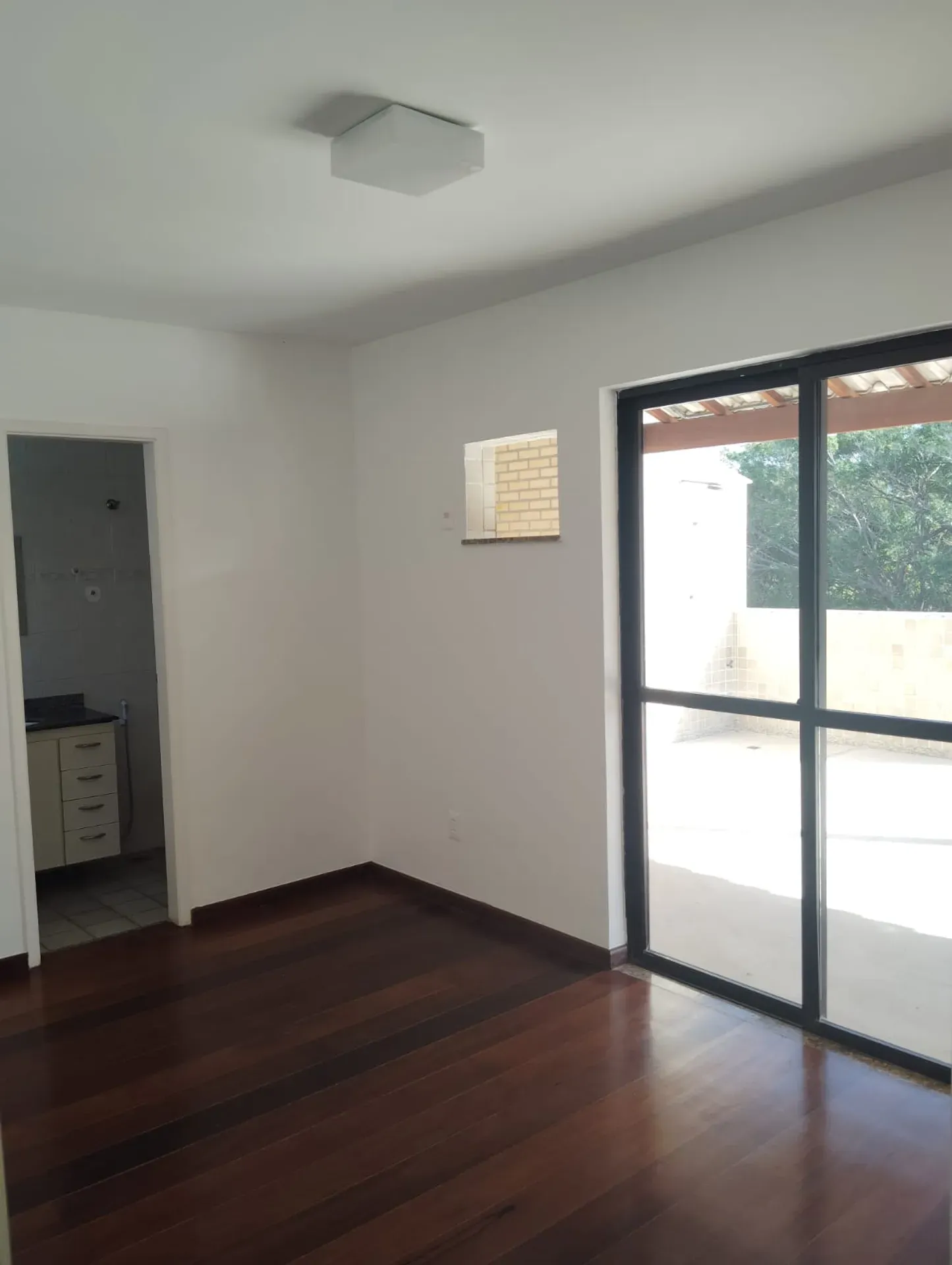 Apartment, 206 m², with a grill on the balcony — photo 4