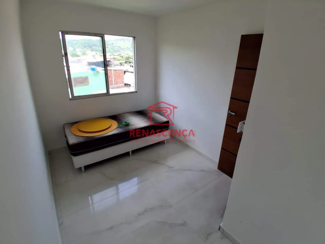 Unfurnished apartment with 2 bedrooms and 1 bathroom — photo 16