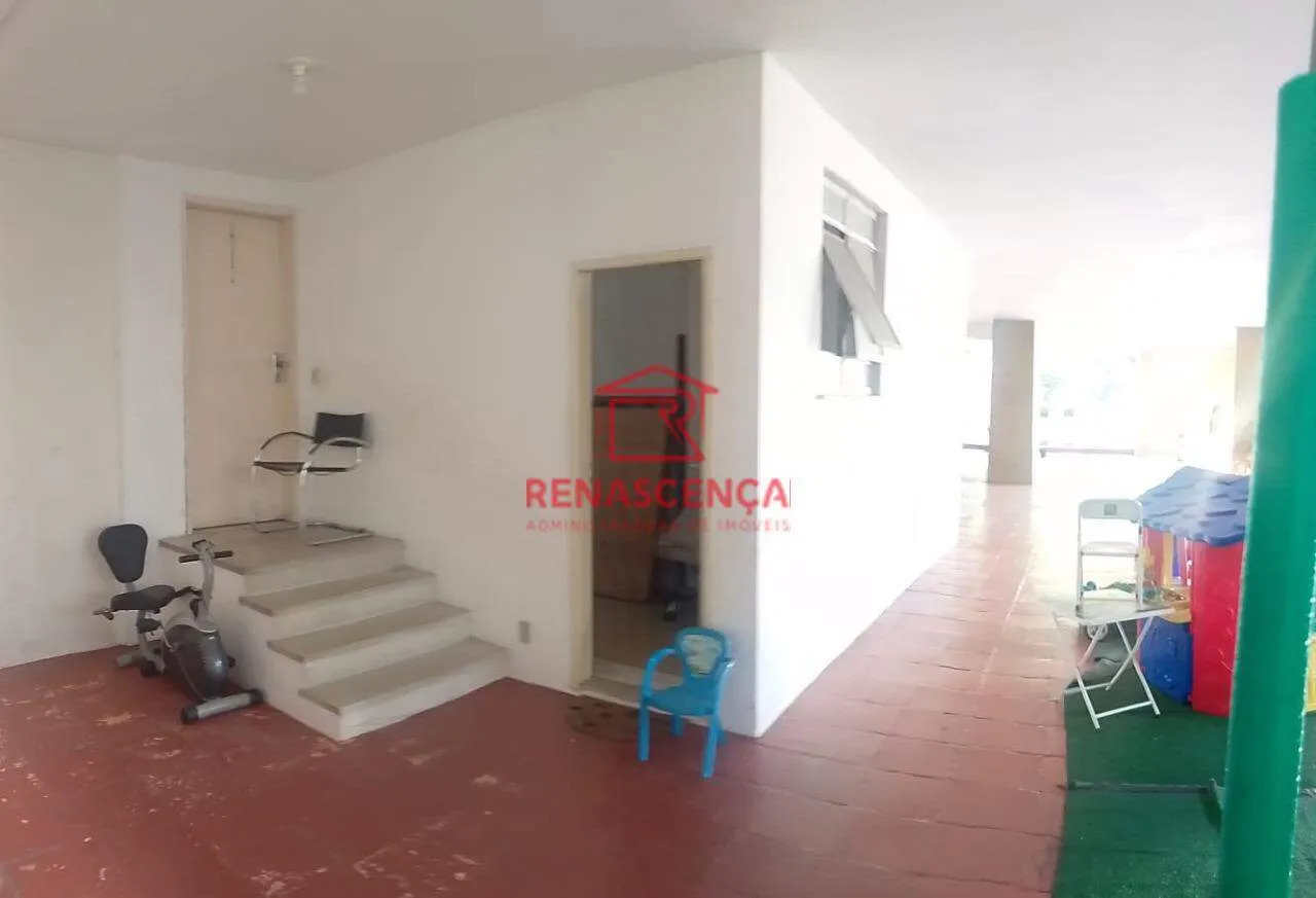 3-bedroom apartment with a gas stove — photo 25
