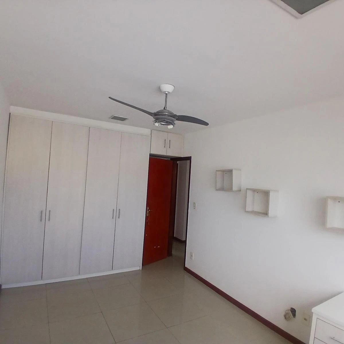Duplex penthouse with 4 bedrooms and 4 baths, 300 m² — photo 5