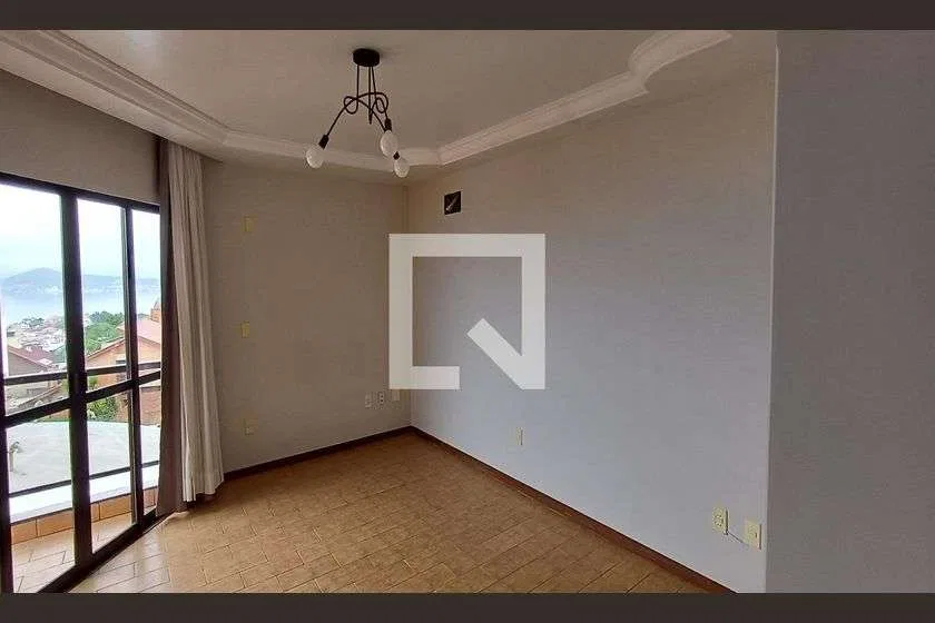 Casa amoblada en alquiler con 3 suites y piscina — photo 24