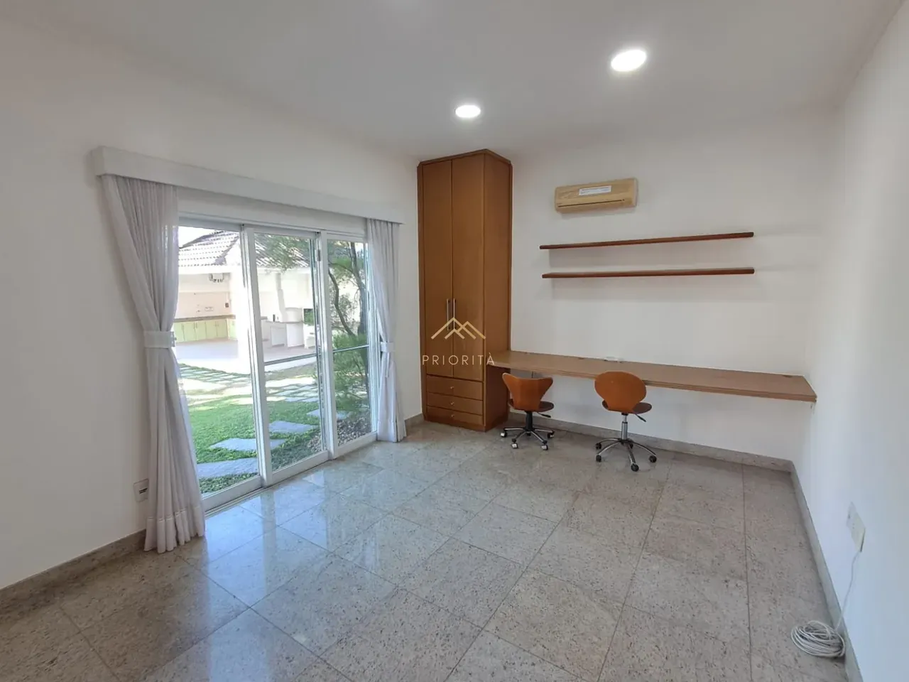 Casa em condomínio fechado com 6 quartos e 13 banheiros — photo 22