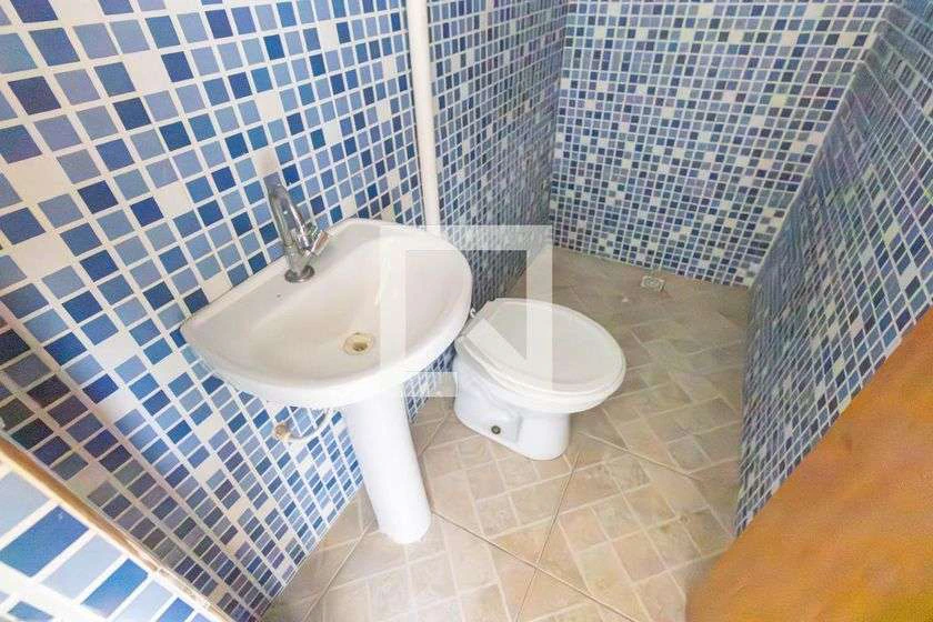 30 m² studio with 1 bedroom and electric shower — photo 5