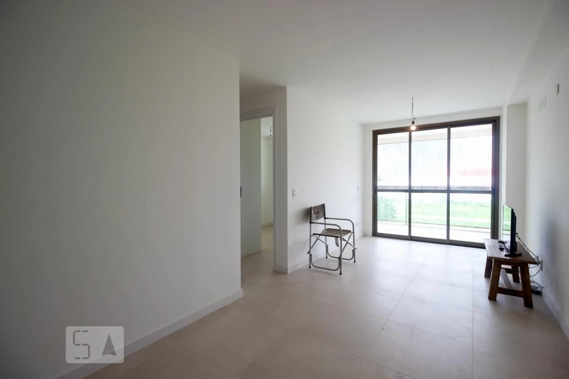 2-bedroom apartment with a mountain view — photo 5