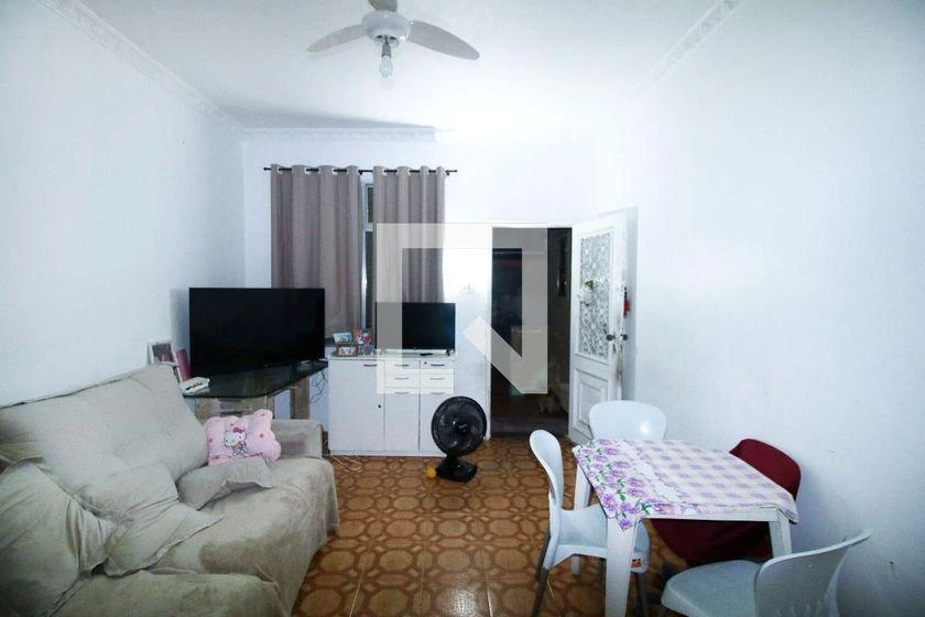 3-bedroom house with a home office — photo 4