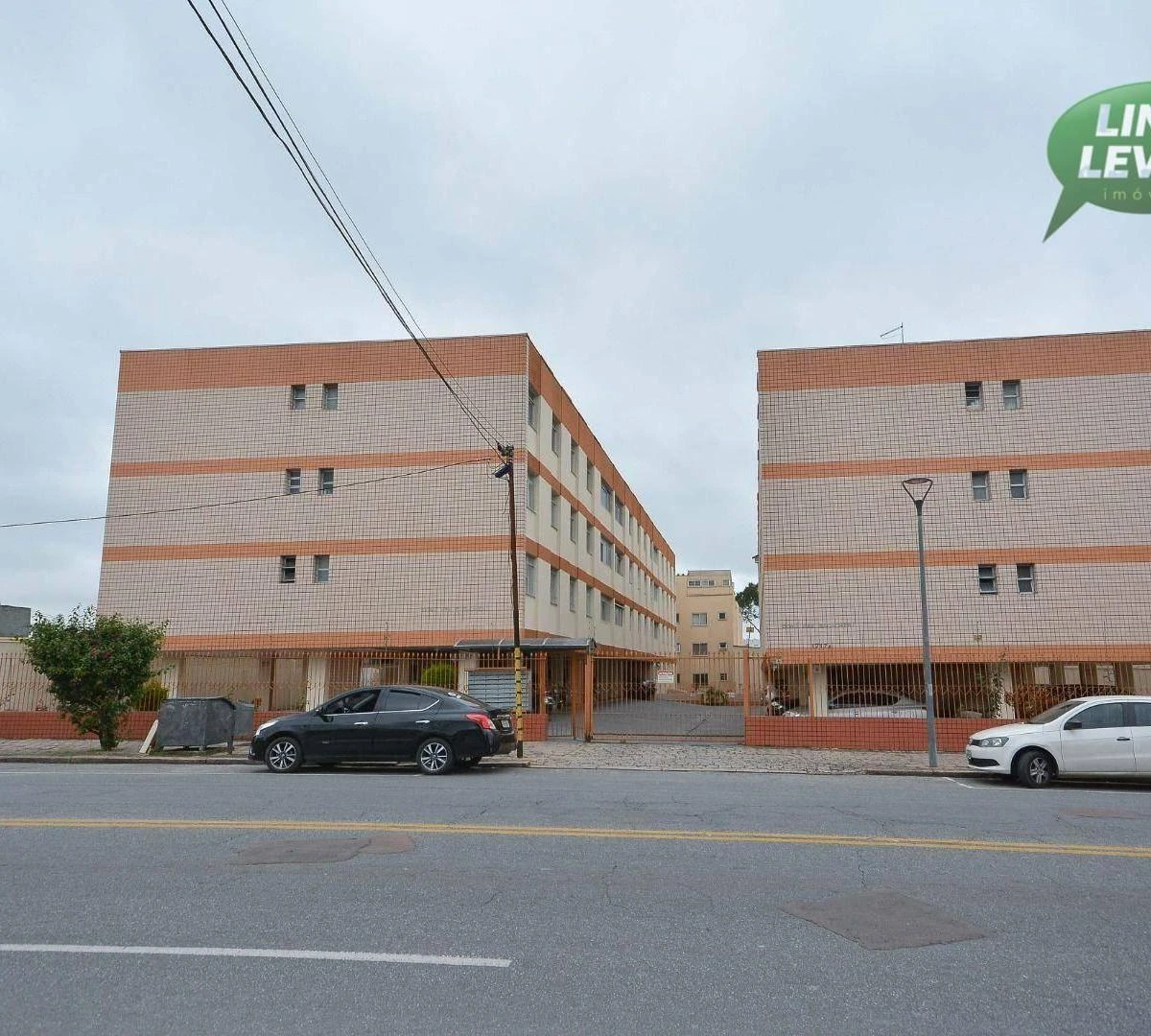Apartamento de 3 quartos com máquina de lavar, Bacacheri — photo 33
