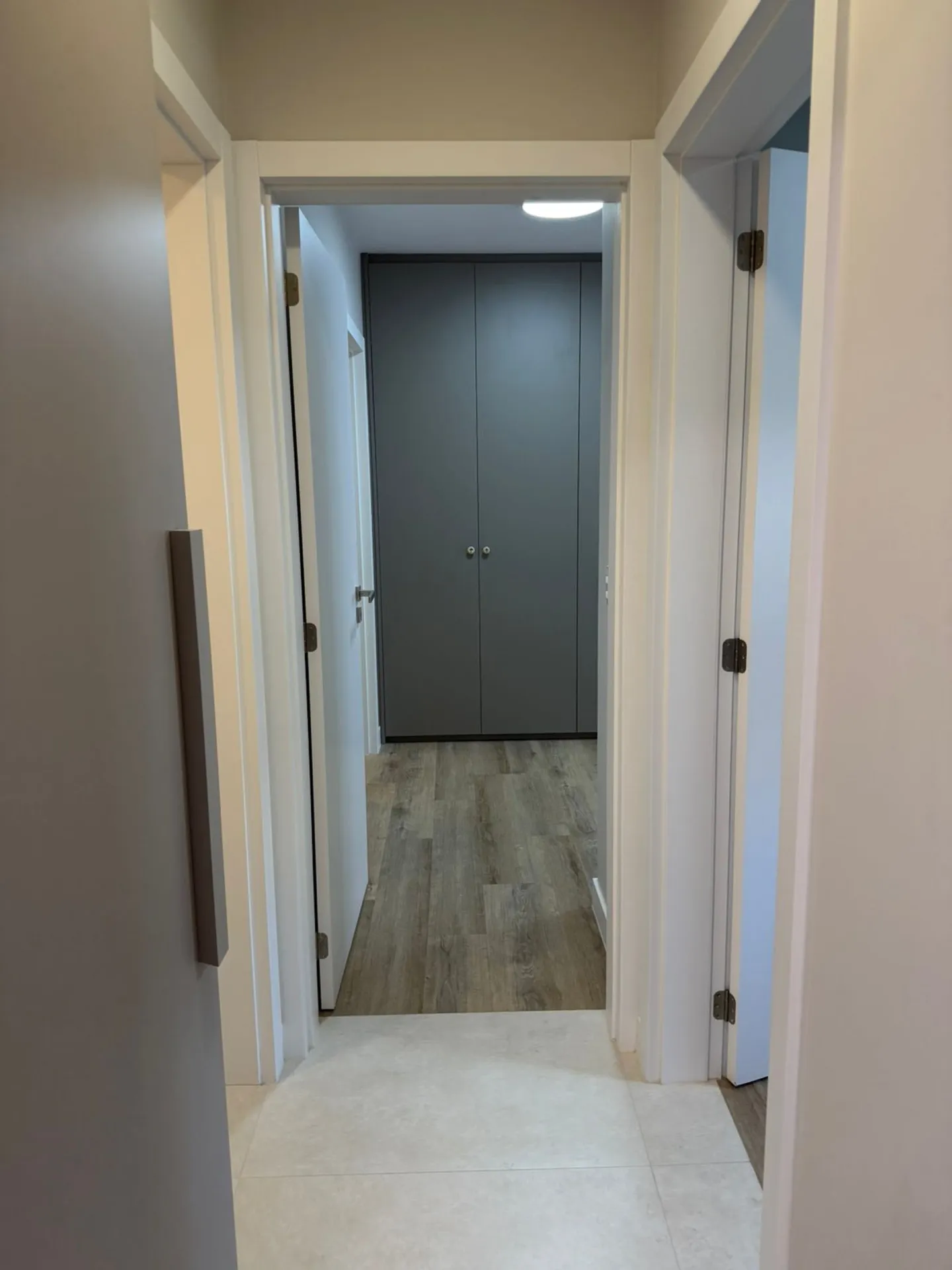 Мебльована квартира 79 м² з 2 спальнями та балконом — photo 24