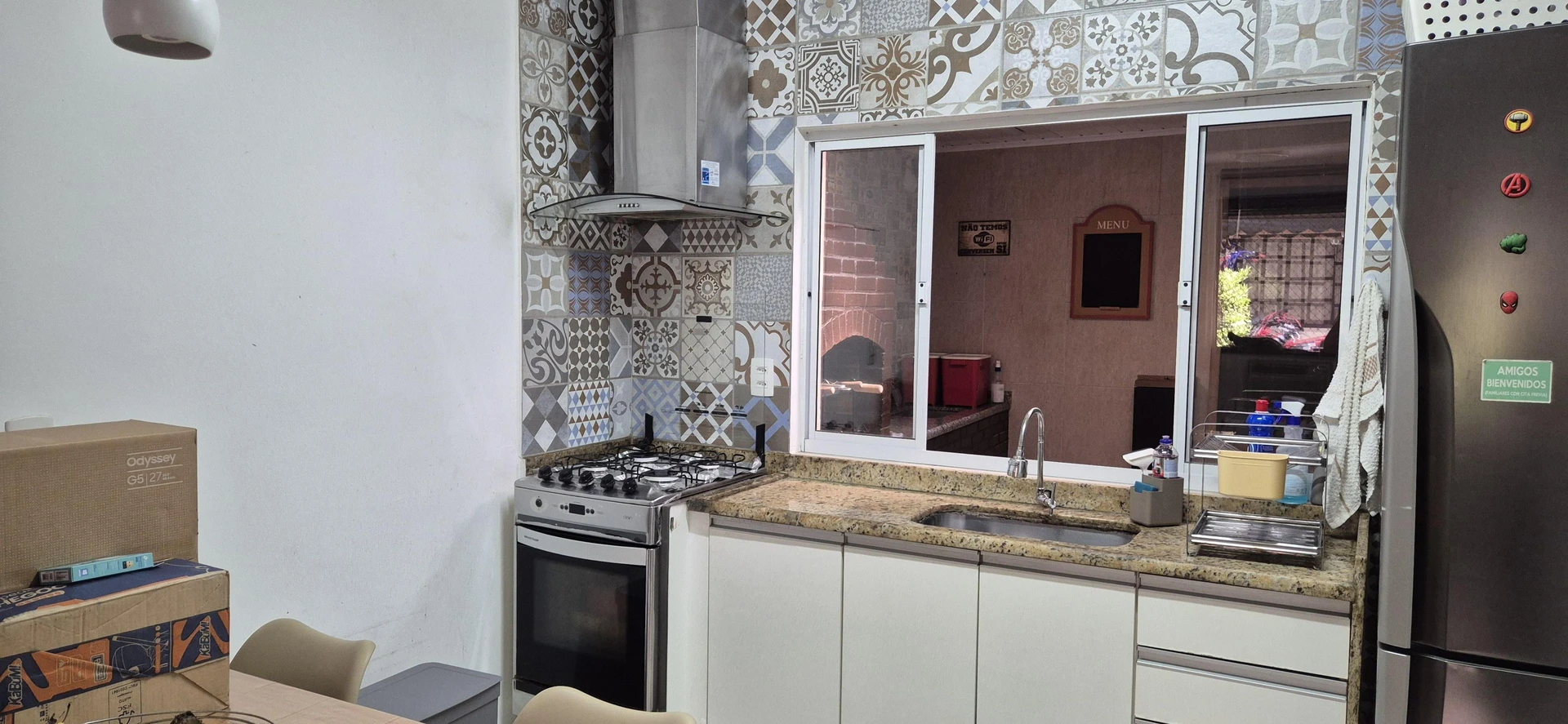 30 m² studio with a washing machine and a home office — photo 10