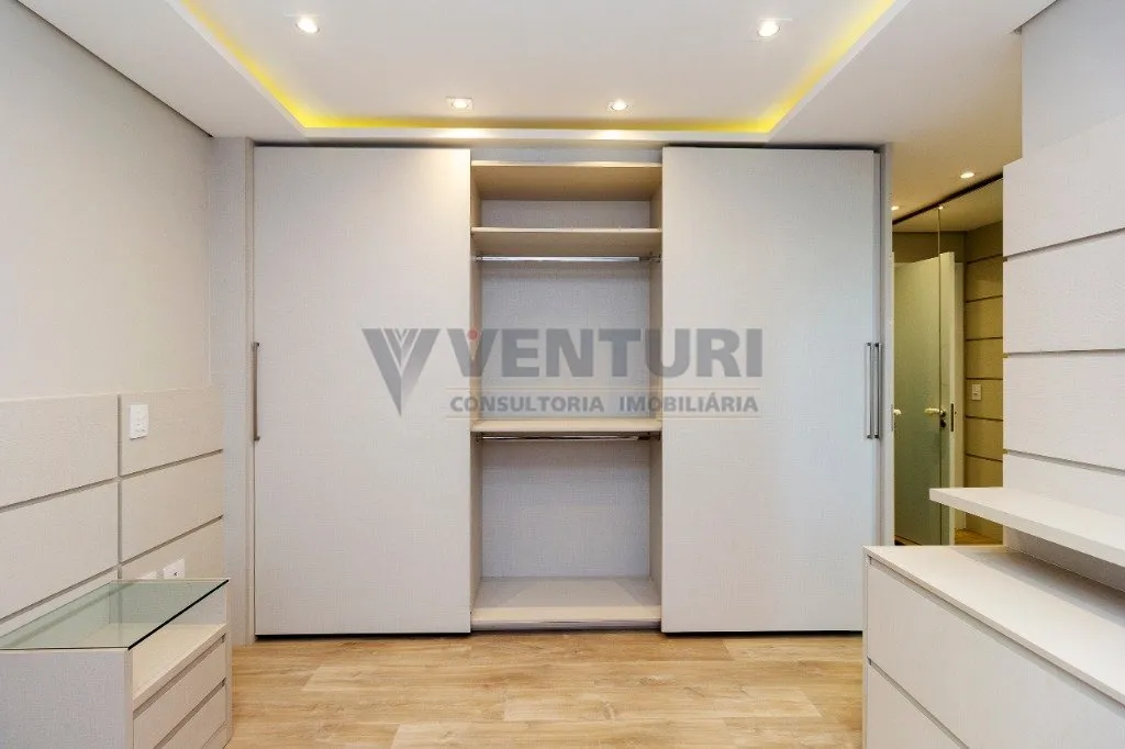 Apartment with 4 bedrooms, 3 parking spots and open kitchen — photo 30