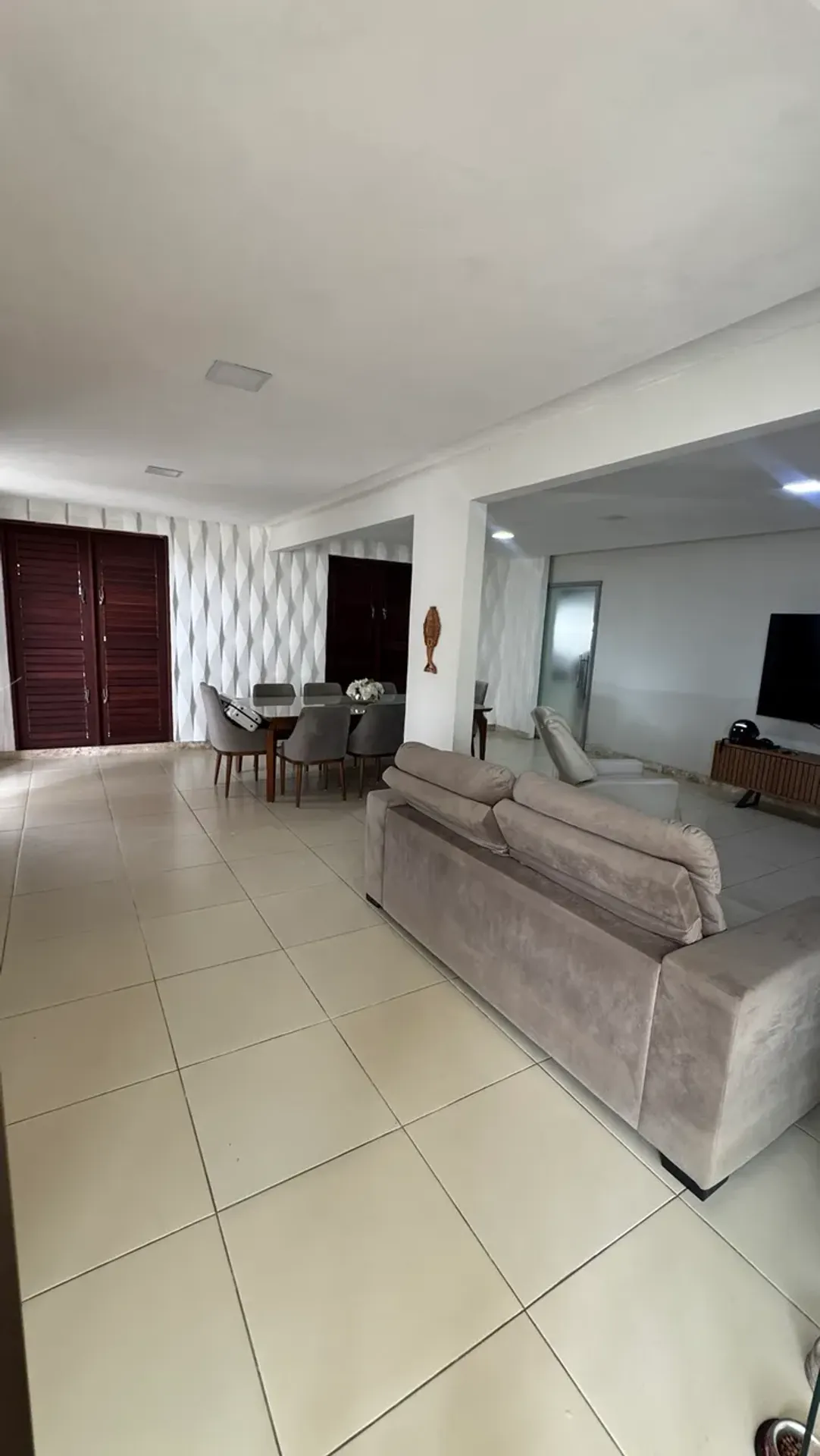 Будинок 480 м² з пральною машиною та гардеробною — photo 2