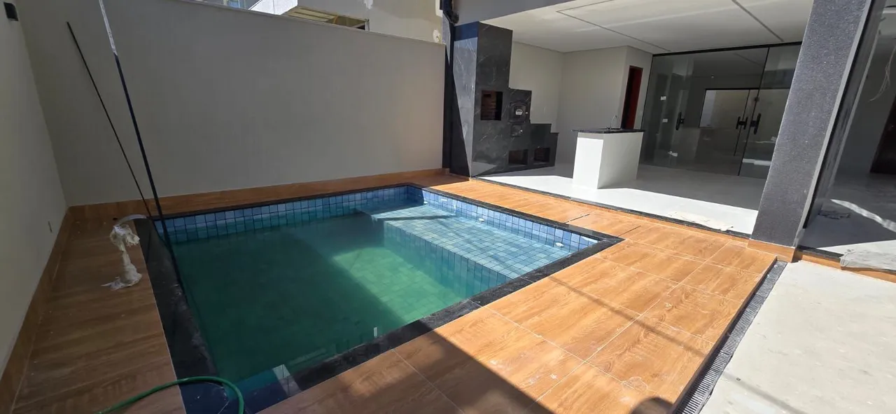 House, 220 m², with a grill on the balcony — photo 5