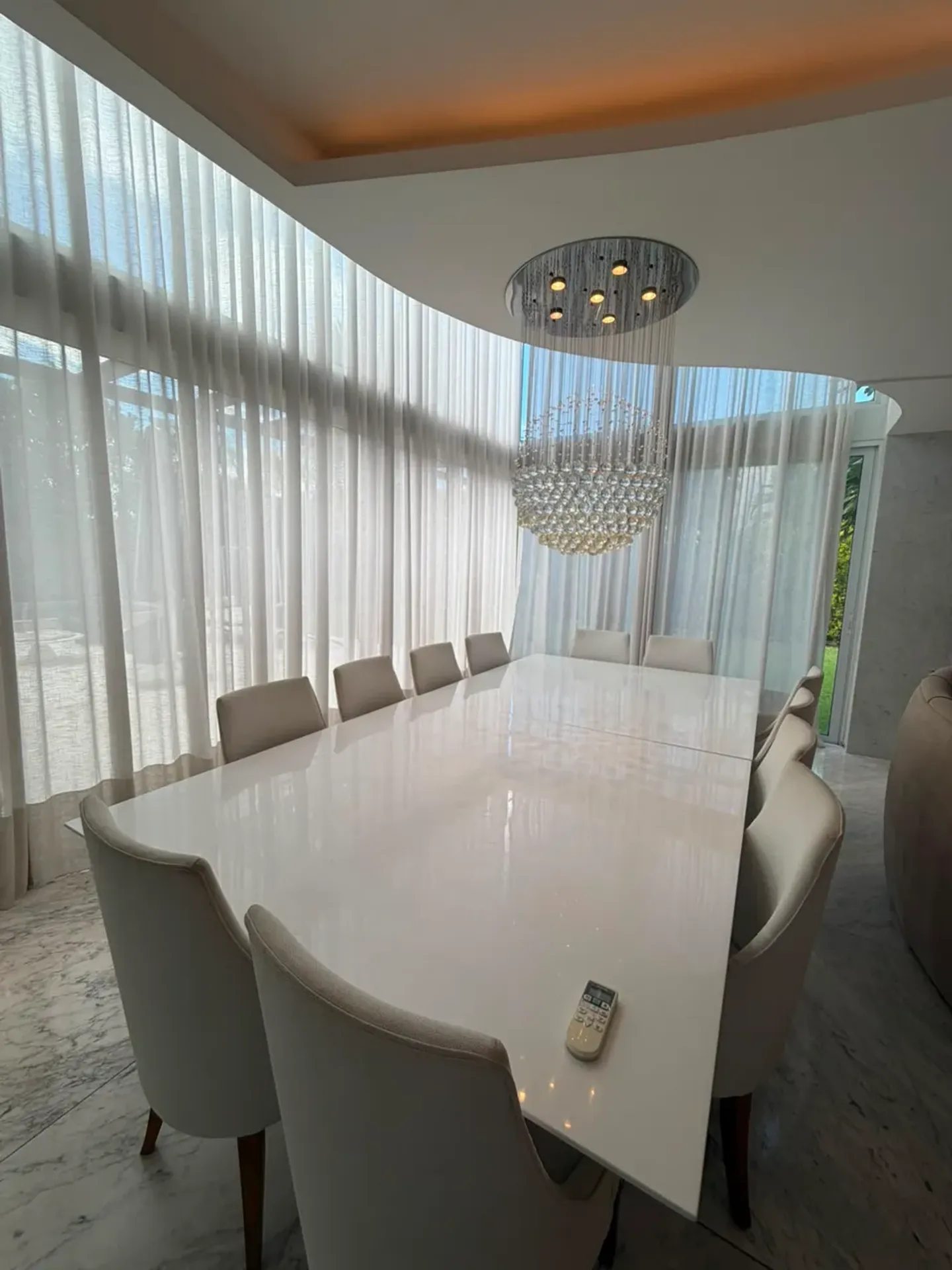 Furnished house with 5 bedrooms and 5 bathrooms, 700 m² — photo 9