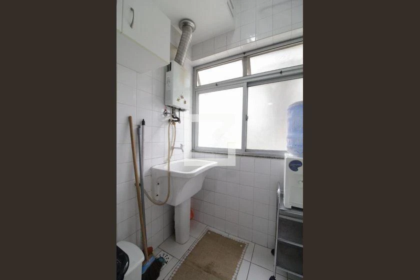 Apartamento mobiliado de 2 quartos com espaço de home office — photo 31