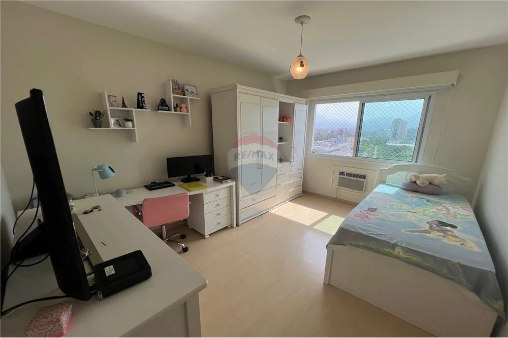 Apartamento 218 m² com 4 quartos e varanda com churrasqueira — photo 14