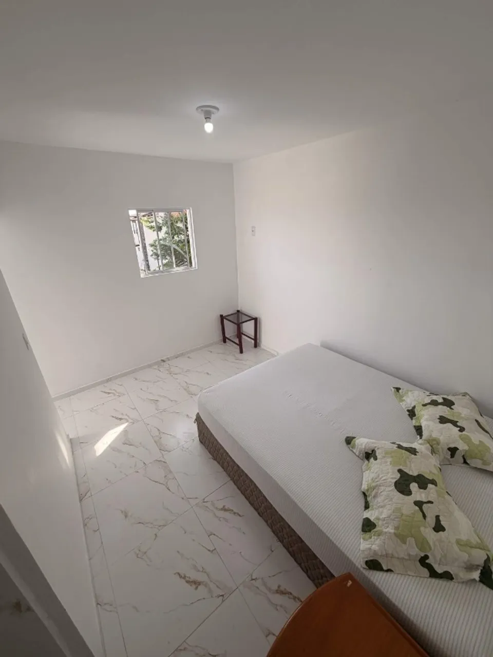1-bedroom apartment with electric showerhead and 1 parking spot — photo 3