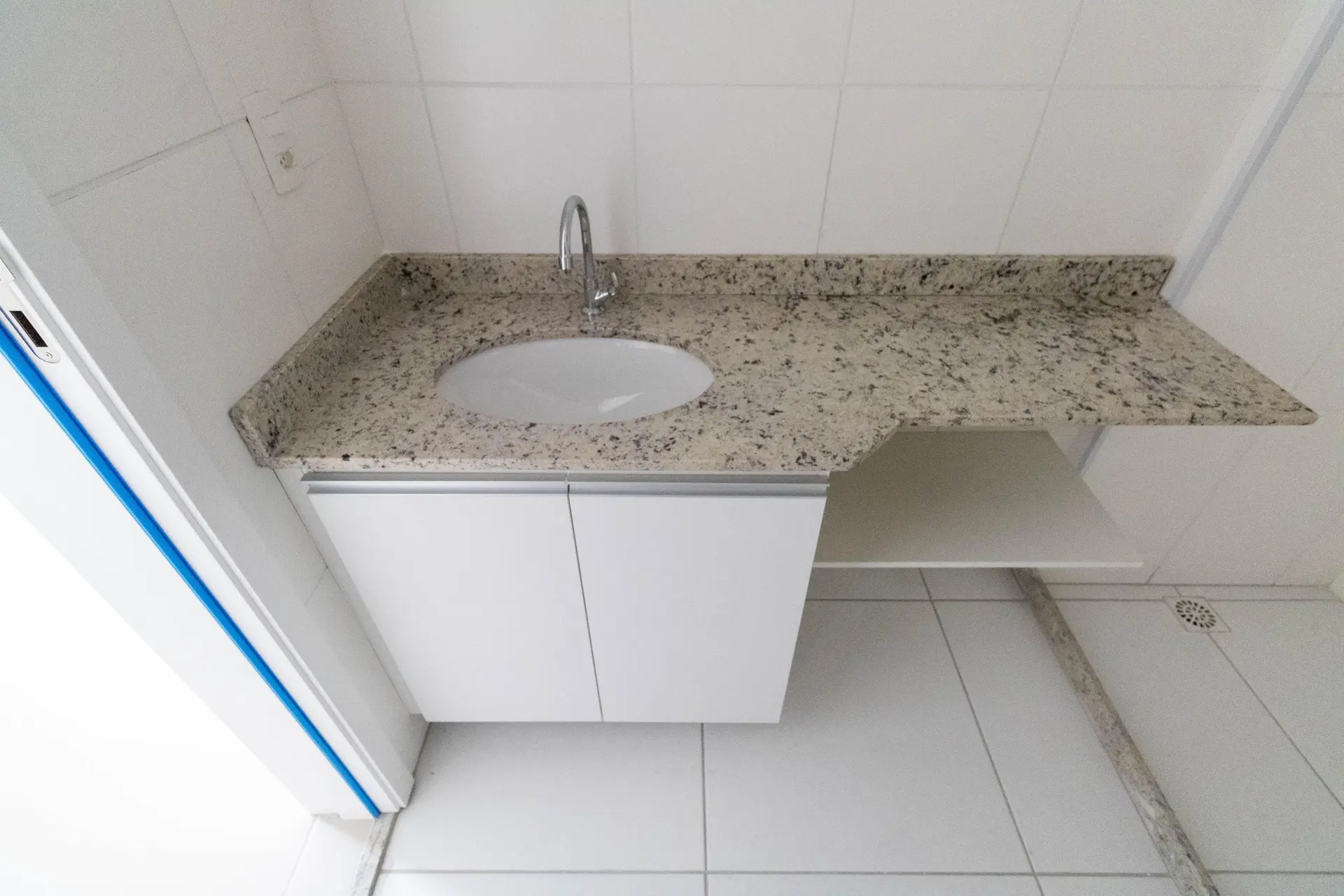 Apartamento mobiliado com 3 quartos e cozinha a gás — photo 8