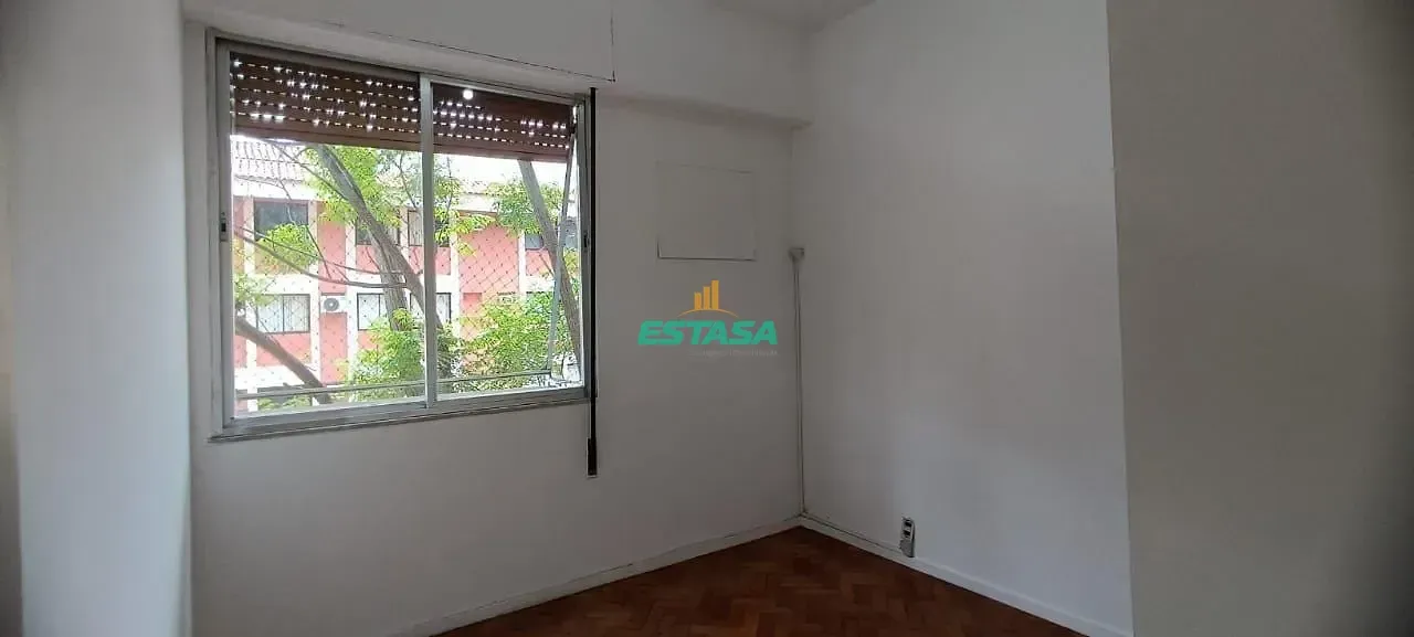 2-bedroom apartment in a building with a pool — photo 15