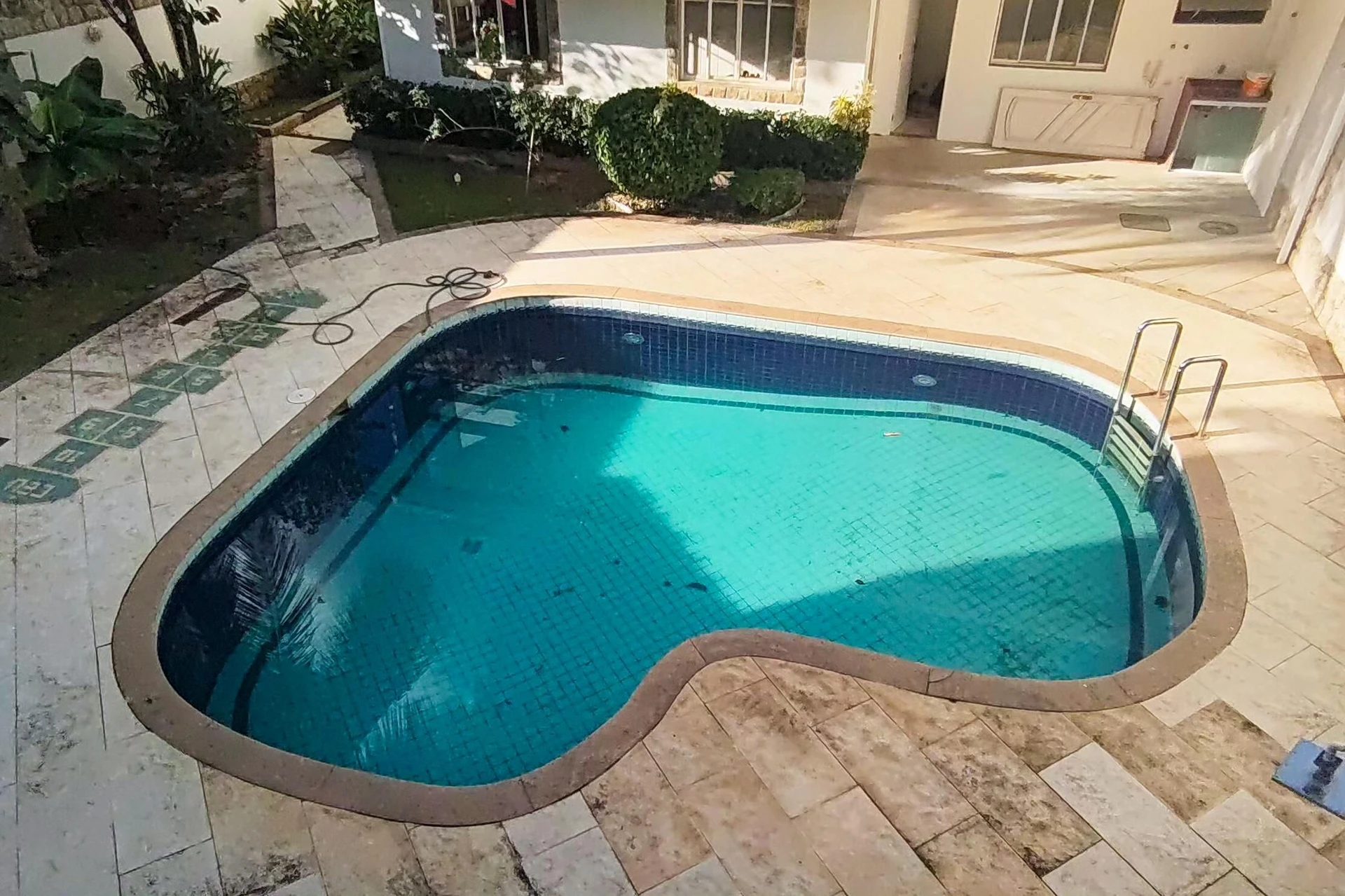 Casa mobiliada em condomínio com 6 suítes e 8 banheiros — photo 8