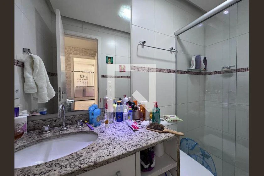 Furnished 360 m² apartment with 3 en-suite bedrooms — photo 44