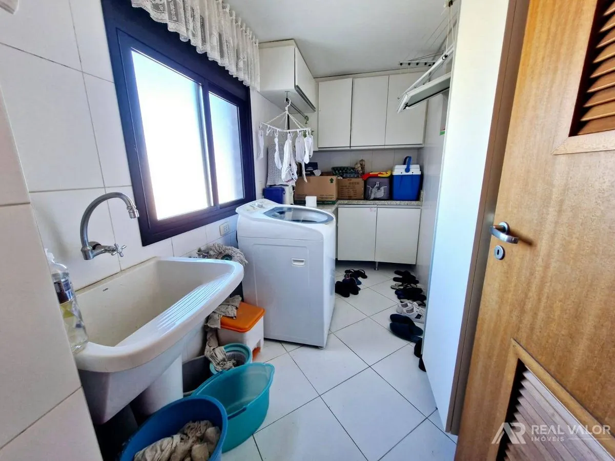 Квартира 280 м² з кухнею на газі та 3 паркомісцями — photo 8