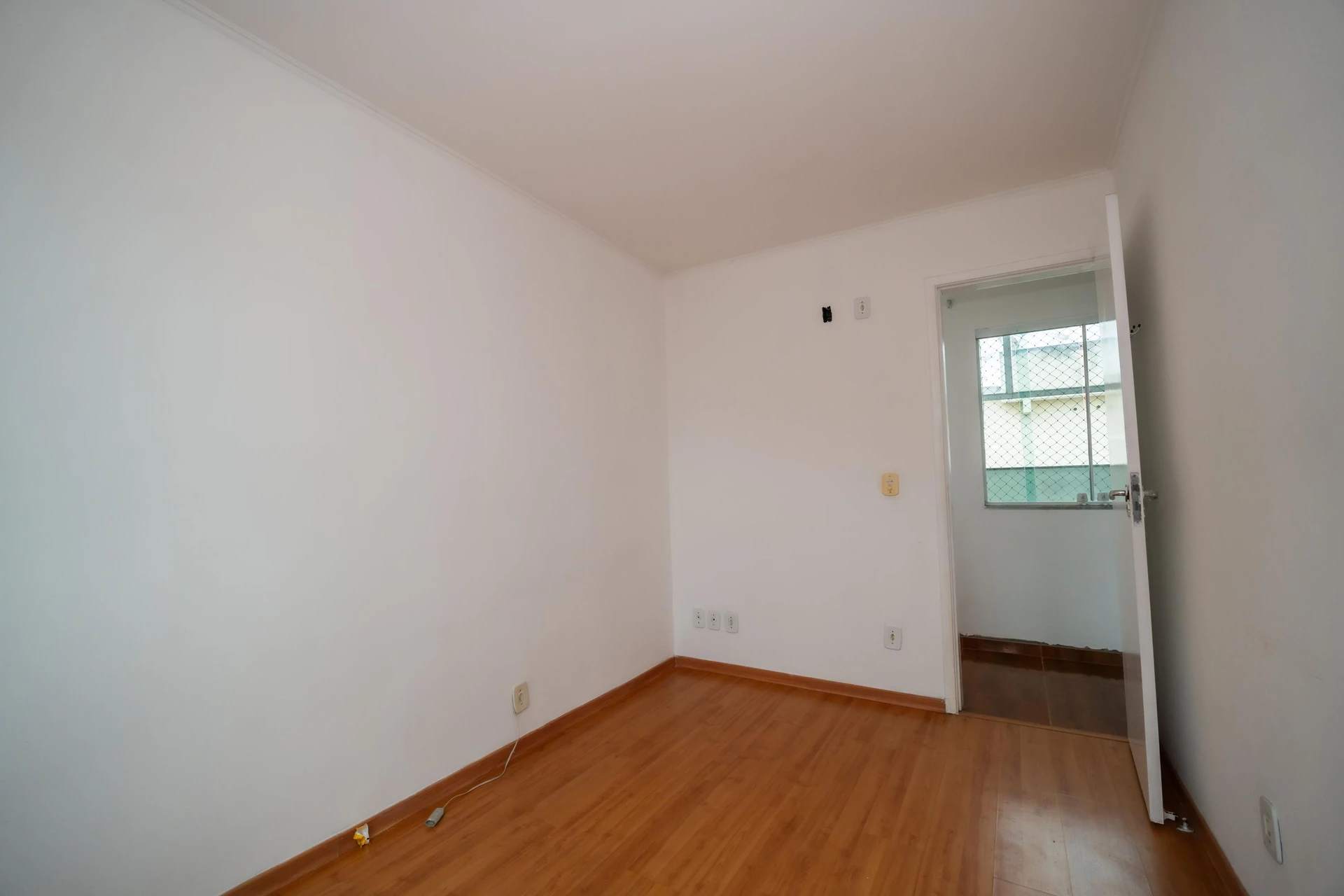 House, 70 m², with a glass-enclosed balcony — photo 20