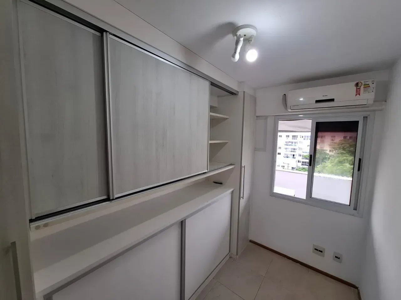 Apartamento de 2 quartos com 3 banheiros e cozinha fechada — photo 15