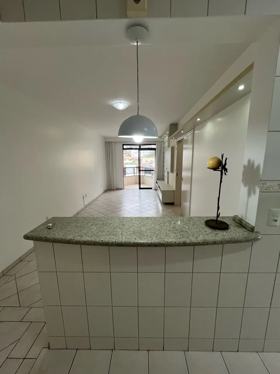 Balcony with a grill in a 2-bedroom apartment, 80 m²