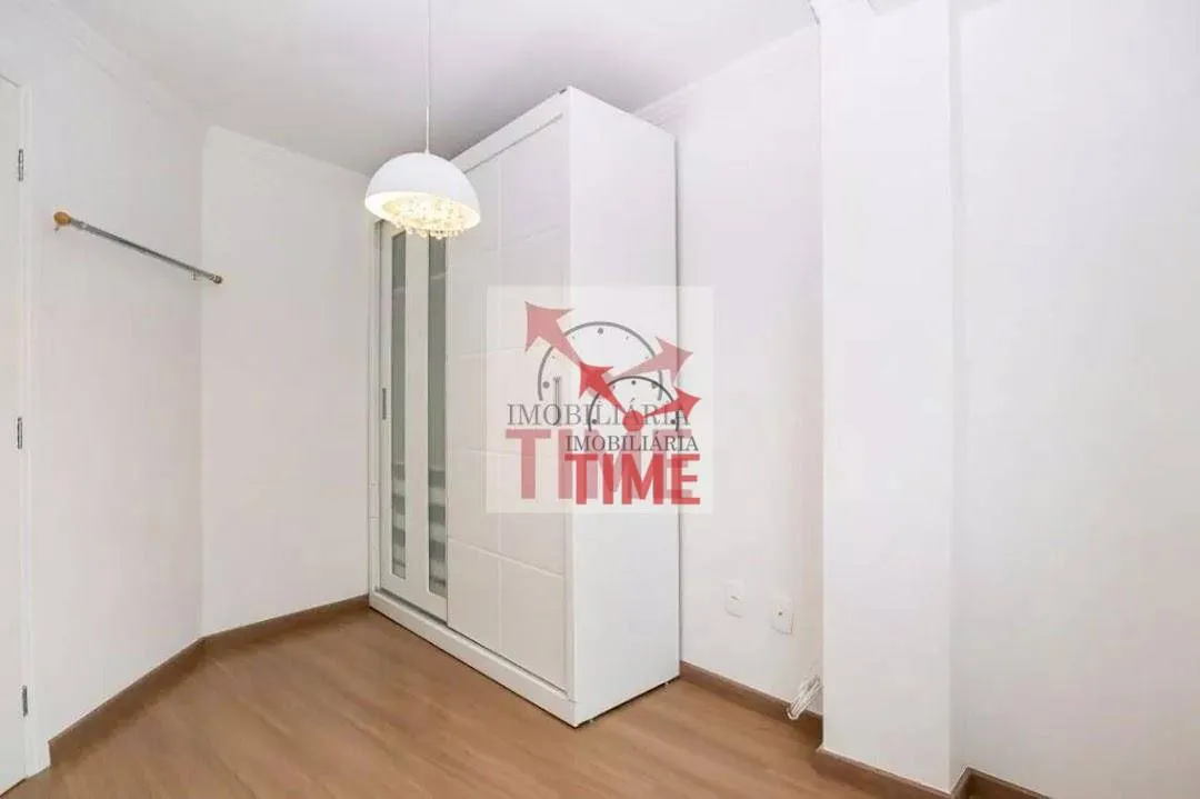 Casa de 3 dormitorios, cocina cerrada y 4 plazas de garaje — photo 25