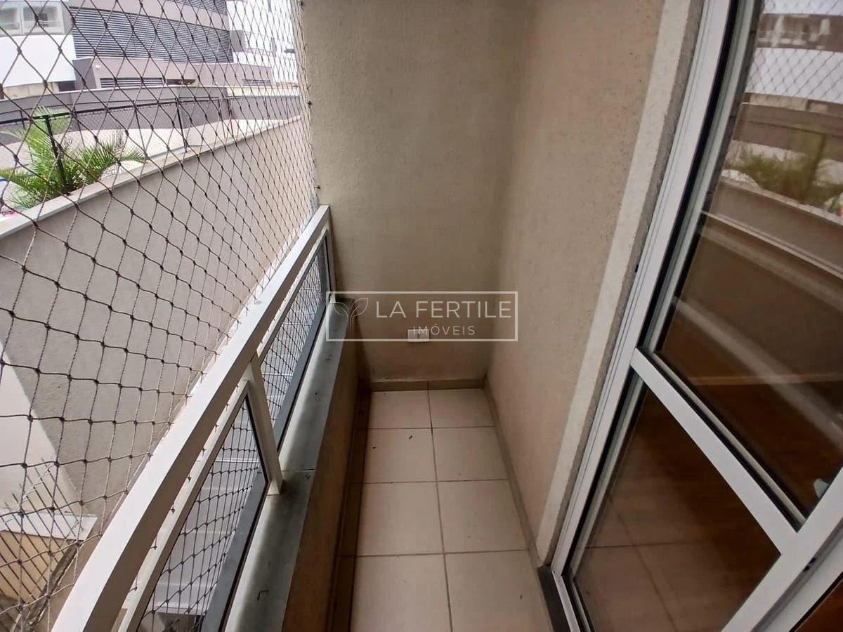 Apartamento com piso de madeira ou laminado, Vila Izabel — photo 24
